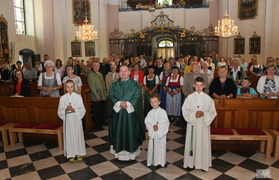 Vor 2 Jahren feierte Pfarrer Markus Lehr sein 10-jähriges Priesterjubiläum in der Pfarrkirche Wies.